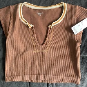 New Urban Outfitters Out From Under Go For Gold Seamless Top